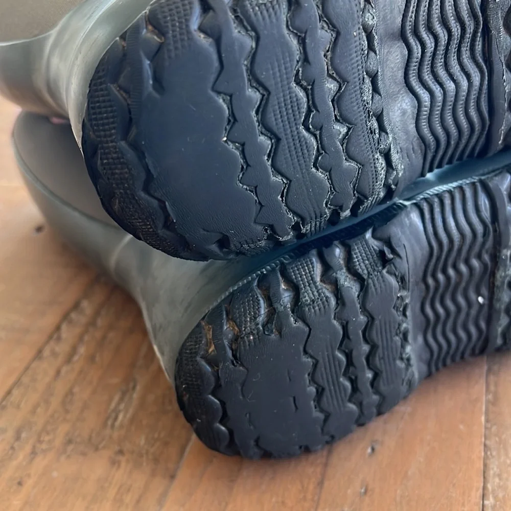 Bogs York solid green gray winter boots